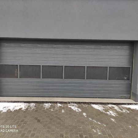 Apartament Pileckiego Nowy Dwor Mazowiecki Modlin Airport エクステリア 写真