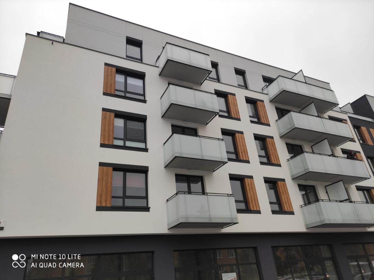 Apartament Pileckiego Nowy Dwor Mazowiecki Modlin Airport エクステリア 写真